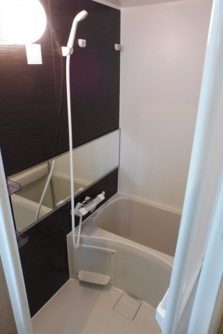 バス・シャワールーム　別部屋参考写真です