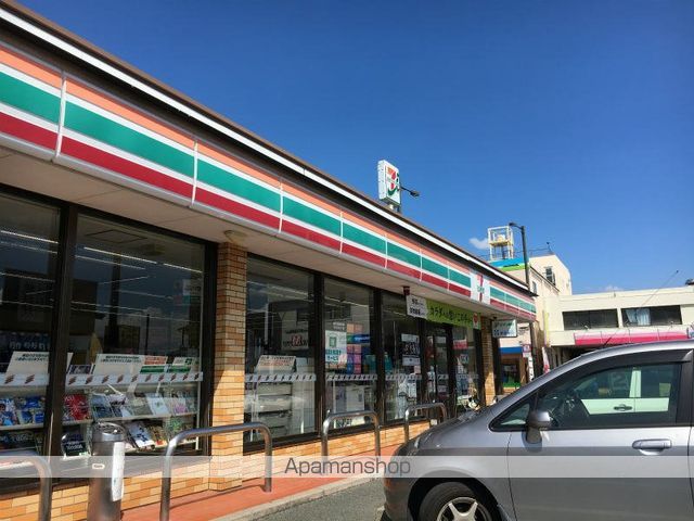 コンビニ　セブンイレブン（コンビニ）まで1335m