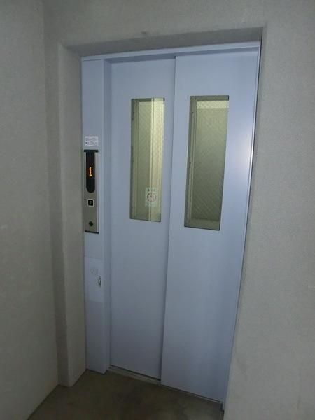 その他　エレベーター