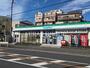 コンビニ　ファミリーマート 小浦平戸二丁目店（コンビニ）まで621m