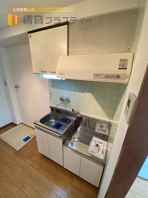 キッチン　お好きな２口コンロ設置可能。
