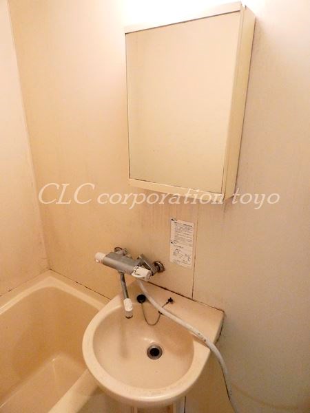 洗面設備　参考写真