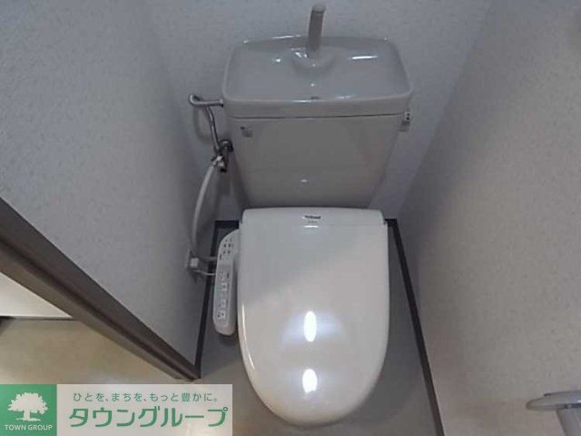 トイレ　写真は同タイプ住戸です。
