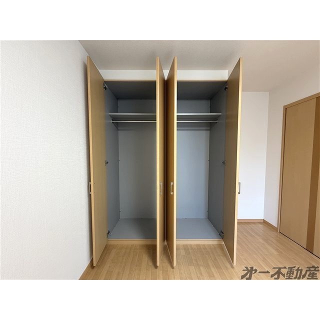収納　クローゼット