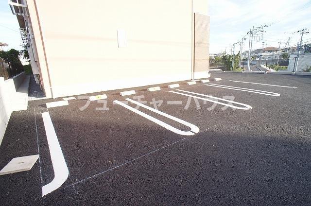 駐車場　駐車スペースもあります