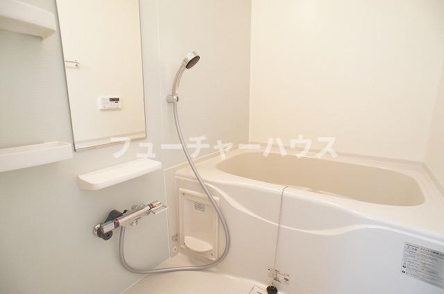 バス・シャワールーム　お風呂です