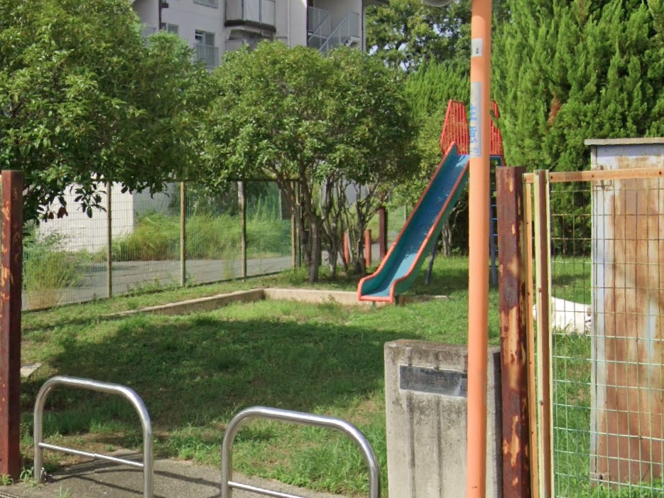 公園　浜3丁目第1公園（公園）まで557m