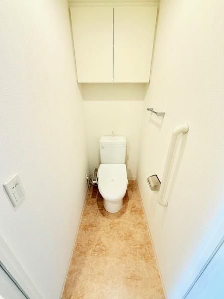 トイレ　シンプルで使いやすいトイレです