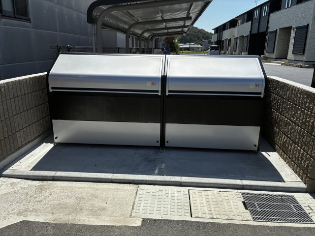 その他　ゴミ捨て場（その他）まで20m