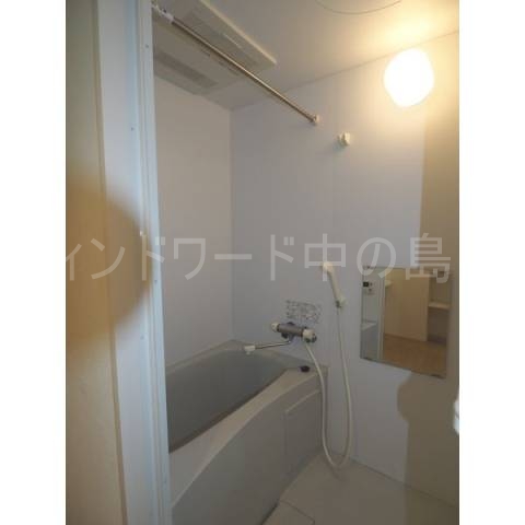 バス・シャワールーム　詳細は、ウィンドワード中の島店までご相談下さい。