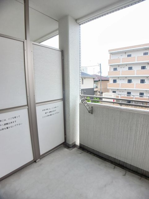 バルコニー