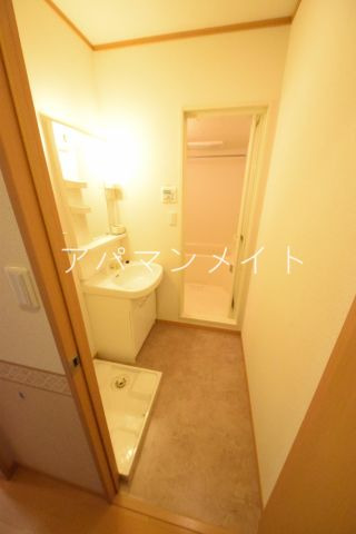 その他設備　洗濯機置場です