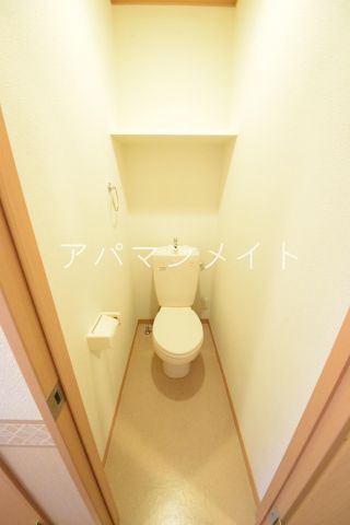 トイレ　ゆったりとした空間のトイレです