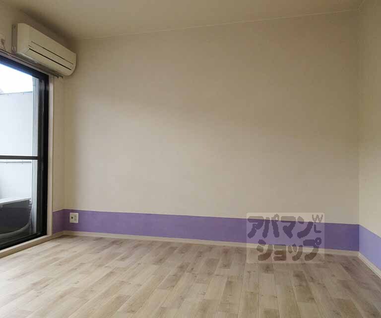 居室・リビング　広いお部屋です・