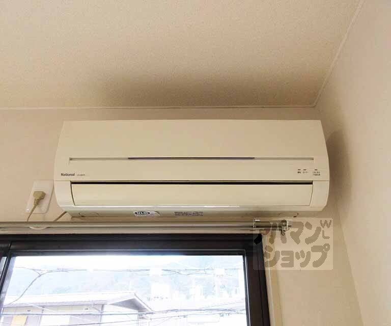 その他設備　エアコン付き・