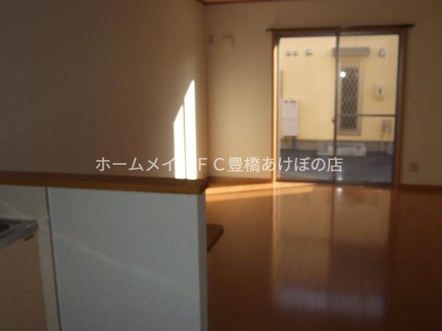 居室・リビング　同型別部屋写真