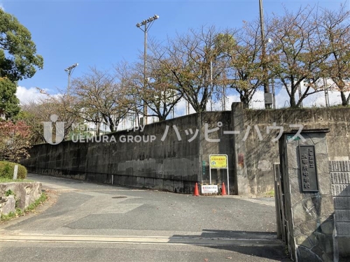 中学校　太宰府中学校（中学校）まで750m