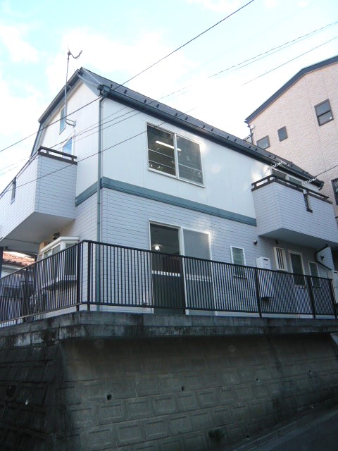 建物外観　メゾネットタイプ