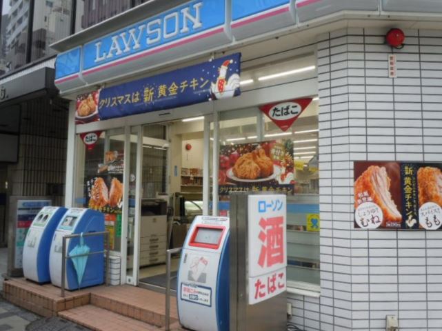 コンビニ　ローソン赤坂6丁目店（コンビニ）まで135m
