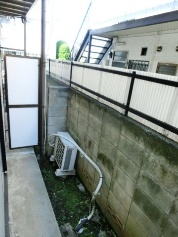 バルコニー　東向きバルコニー。 （※参考写真）