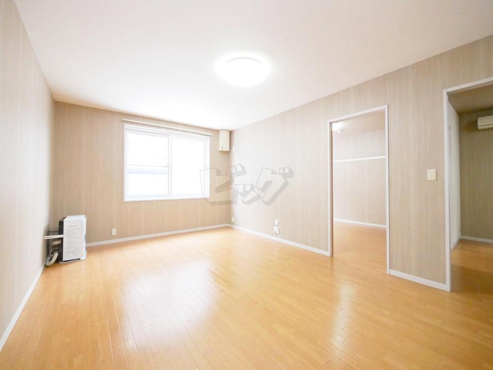 眺望　窓が大きく明るいお部屋です♪