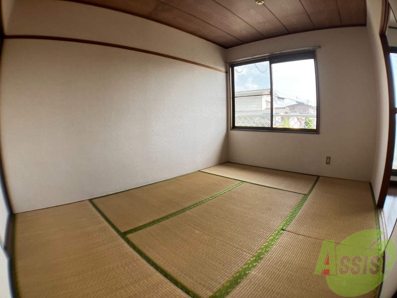 その他部屋・スペース　お布団で寝られる方は、和室を寝室にしましょう。