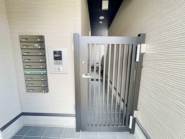 名鉄名古屋本線 桜駅 徒歩7分 3階建 築8年の外観写真