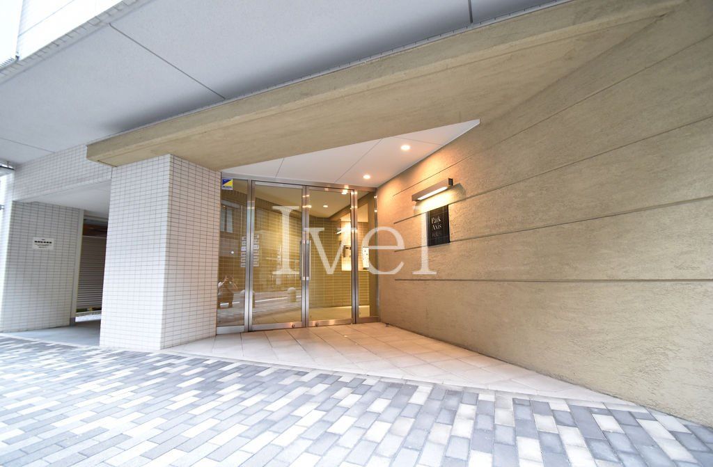 建物外観　エントランス