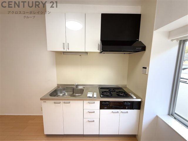 キッチン　壁付けキッチンでスペースを有効活用できます！