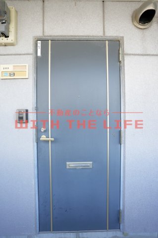 玄関　落ち着いた玄関です