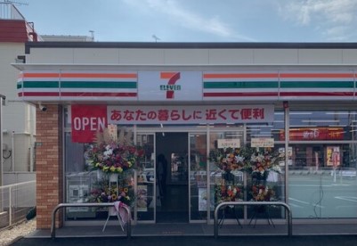 コンビニ　セブンイレブン 新座大和田店（コンビニ）まで588m