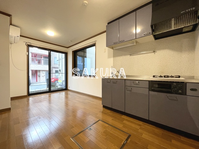 居室・リビング　開放感のあるゆったりとしたお部屋です♪