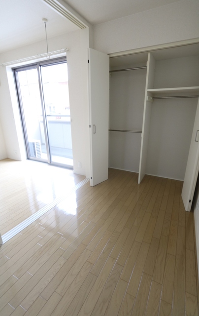 その他部屋・スペース　☆洋室３帖☆