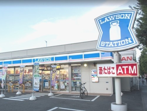 コンビニ　ローソン 平塚宮松町店（コンビニ）まで970m