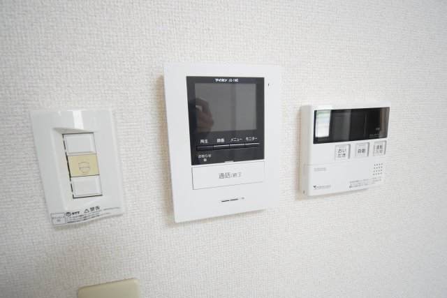 セキュリティ　同物件別部屋同間取りの参考写真です。