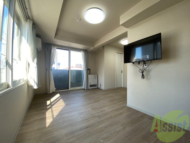 居室・リビング　広くてキレイなお部屋が広がっていて、充実した生活が送れそう。