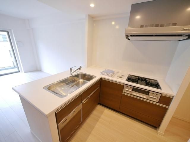 キッチン　★お部屋探しは株式会社タウンハウジング東京まで★
