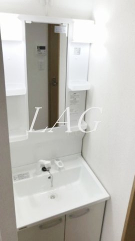 洗面設備　独立洗面台です。