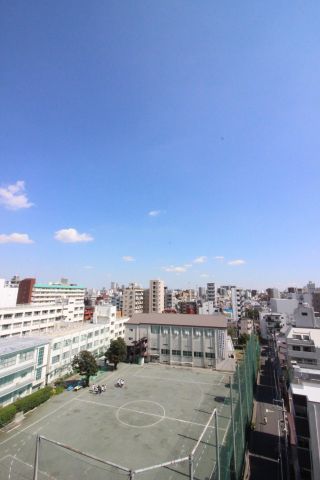 眺望　（別タイプ参考写真）TRADIS  NIPPORI  E　荒