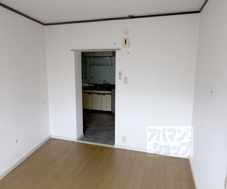 居室・リビング　フローリングで落ち着いたデザインのお部屋です！