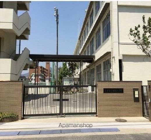 小学校　川内小学校（小学校）まで500m