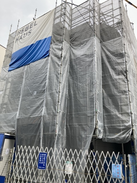 建物外観　２０２６年７月１７日撮影