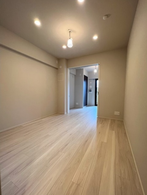 居室・リビング　※別部屋参考画像