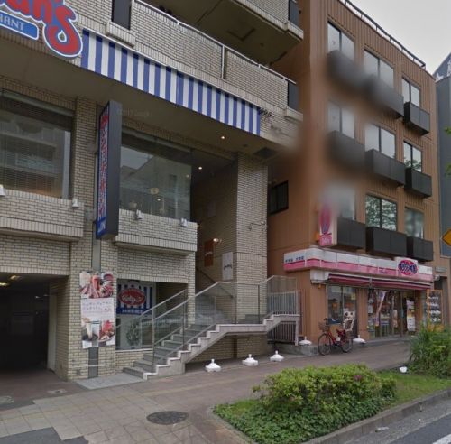 飲食店　オリジン弁当 反町店（飲食店）まで243m