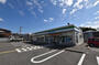 コンビニ　ファミリーマート 和泉唐国店（コンビニ）まで441m