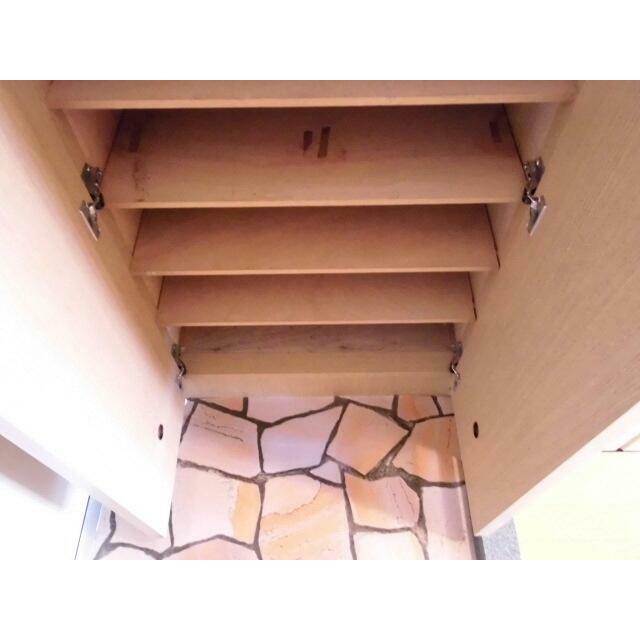 その他設備　下駄箱