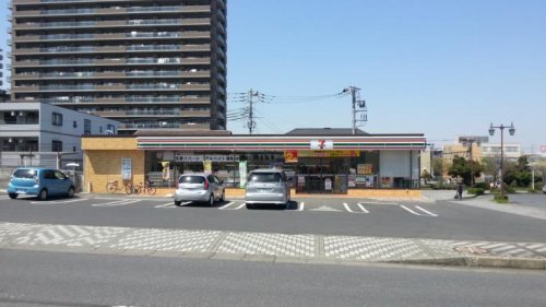 コンビニ　セブン‐イレブン 酒々井駅東口店（コンビニ）まで225m