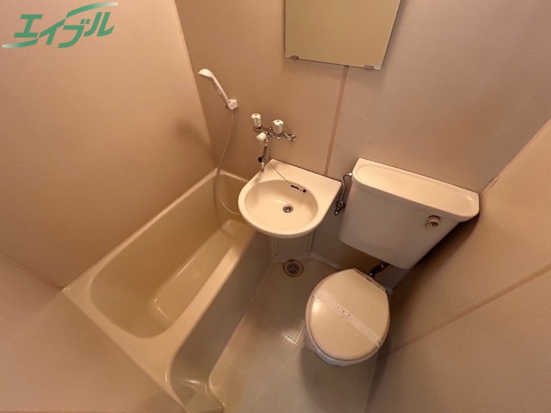 バス・シャワールーム　別部屋画像参考
