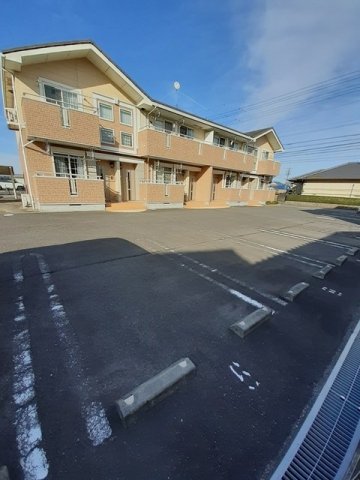 駐車場　駐車スペースもあります