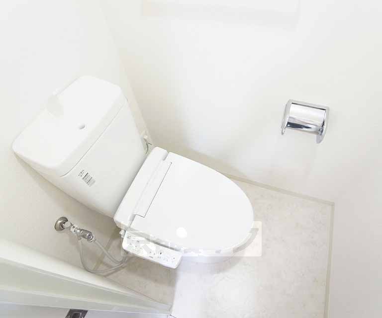 トイレ　３０２号室２ＬＤＫ写真